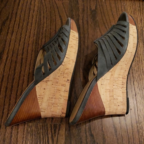 Levity Wedge Sandal - Picture 2 of 2
